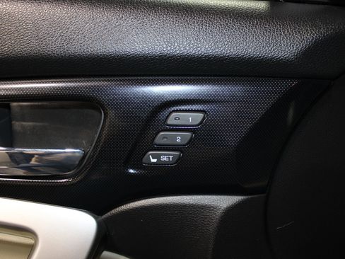 Used 2014 Honda Accord EX-L image 12