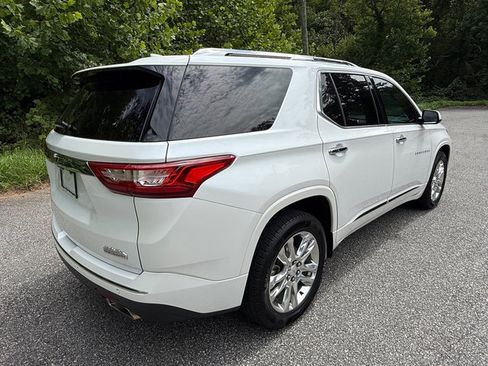 Used 2018 Chevrolet Traverse High Country w/ LPO, Floor Liner Package AWD/4WD image 6