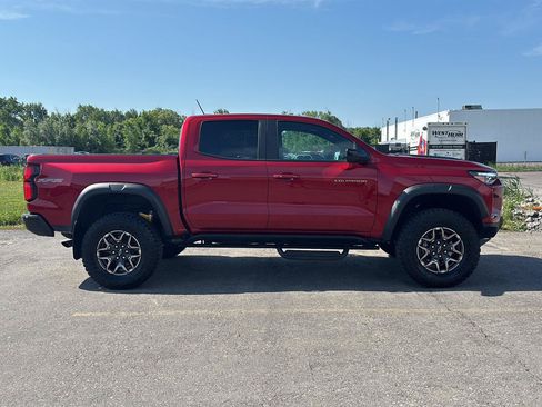 Used 2023 Chevrolet Colorado ZR2 w/ ZR2 Convenience Package III AWD/4WD image 8