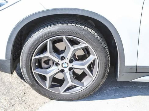 Used 2018 BMW X1 xDrive28i image 8