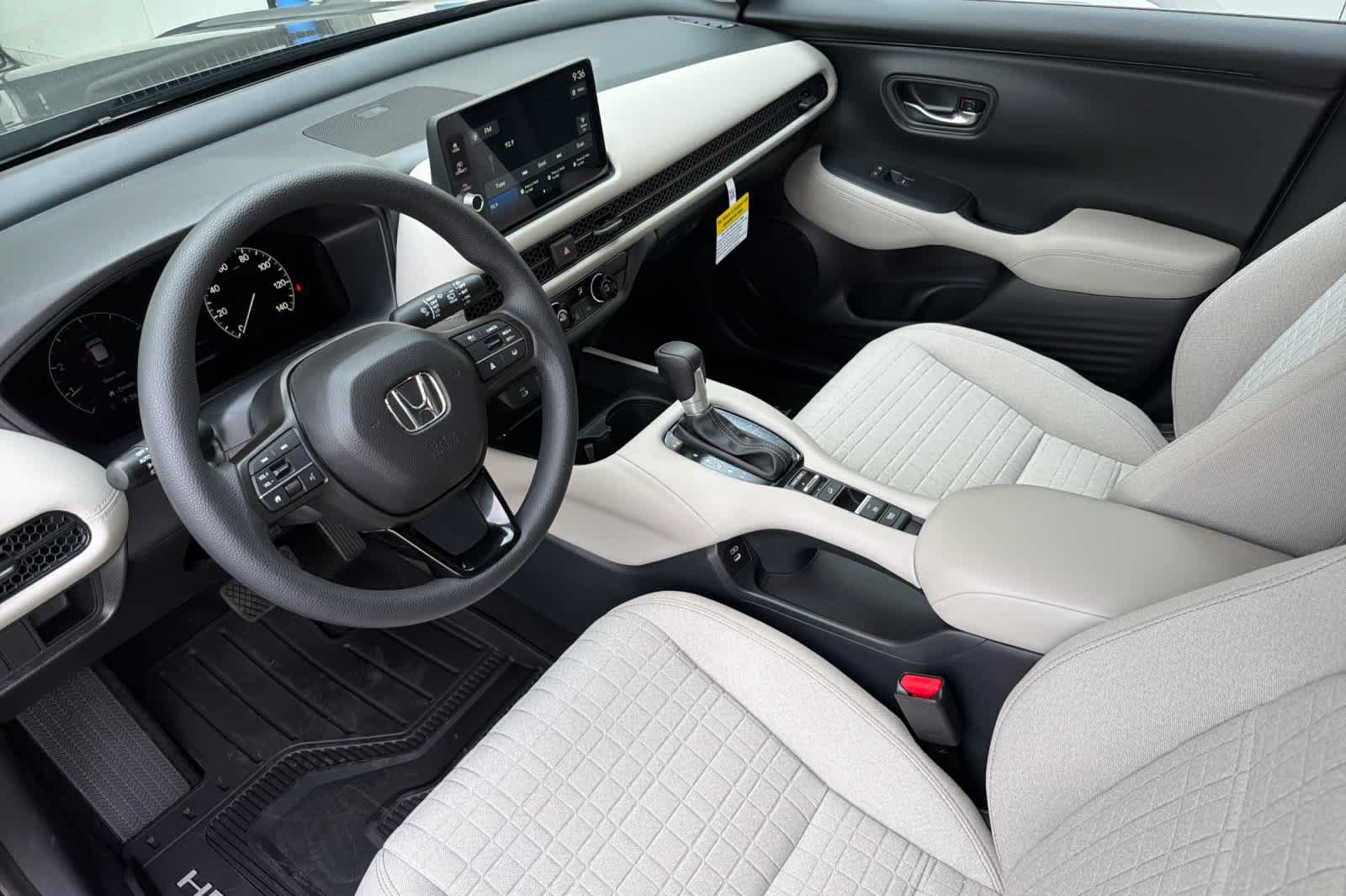 New 2027 Honda HR-V LX image 13