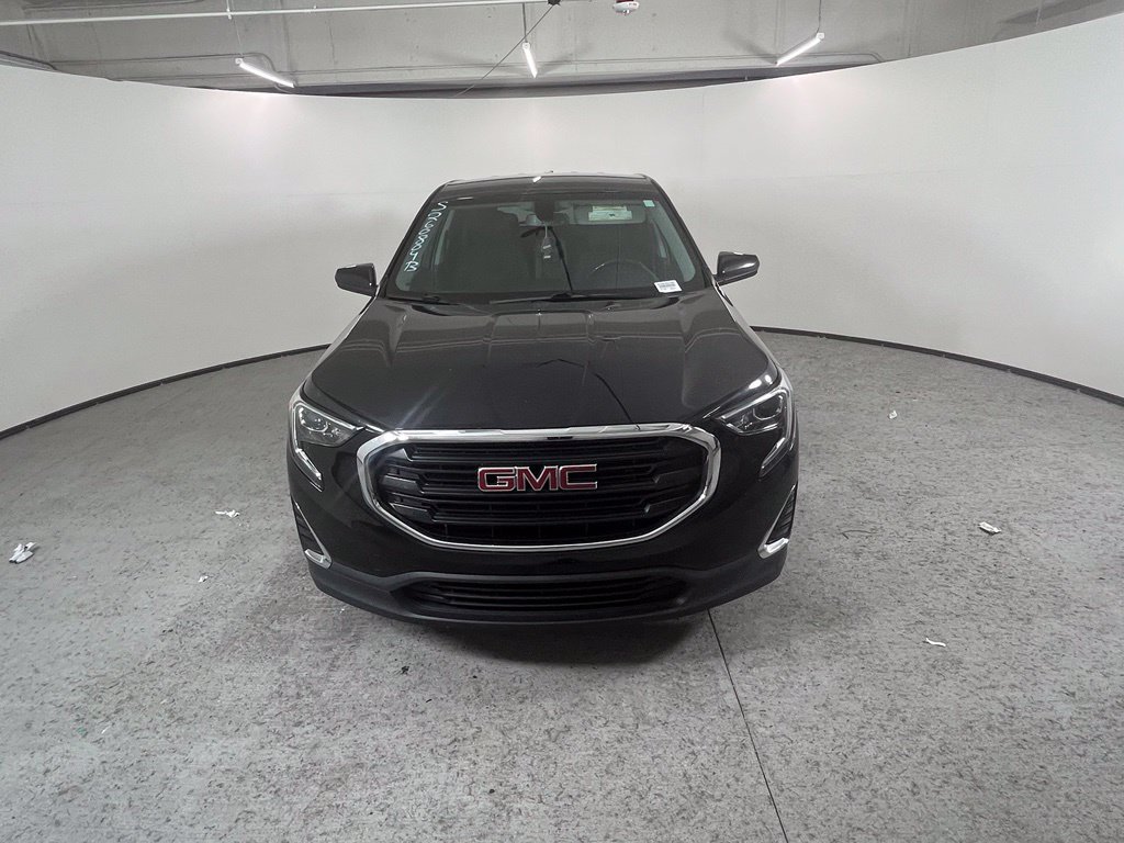 Used 2018 GMC Terrain SLE FWD image 1