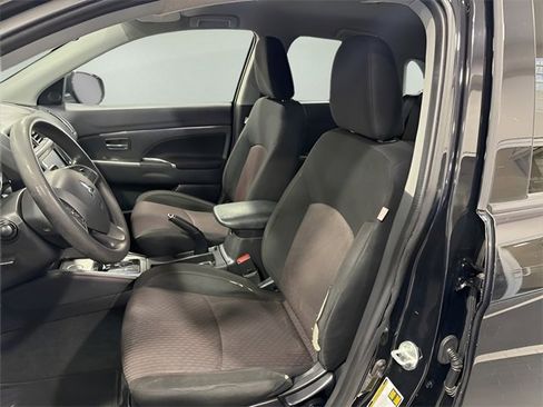 Used 2019 Mitsubishi Outlander Sport FWD image 11