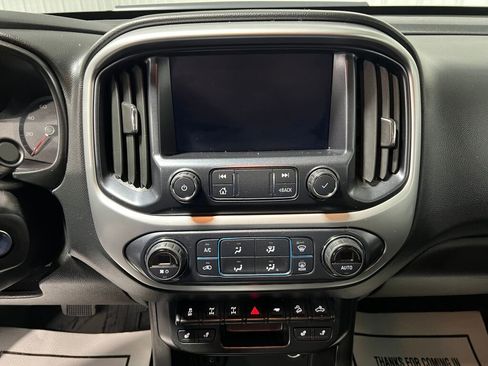 Used 2021 Chevrolet Colorado ZR2 w/ ZR2 Midnight Special Edition image 7