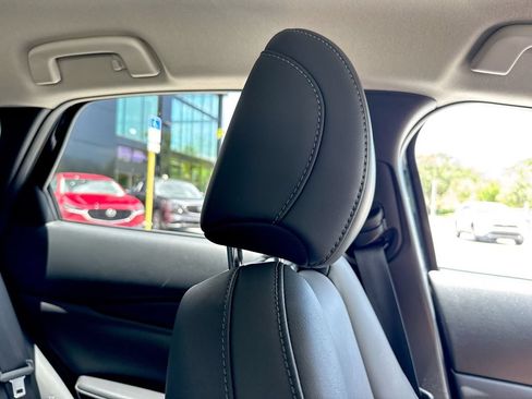 Certified 2024 MAZDA CX-30 AWD 2.5 S w/ Select Sport Pkg image 20