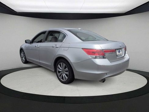 Used 2011 Honda Accord EX-L image 6