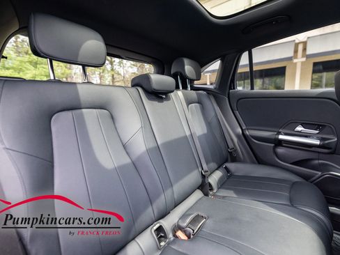 Used 2023 Mercedes-Benz GLA 250 4MATIC w/ Premium Package image 26