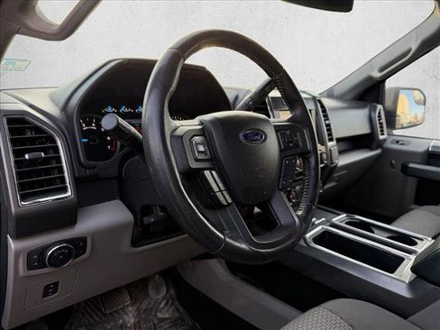 Used 2016 Ford F150 XLT w/ Equipment Group 302A Luxury image 10