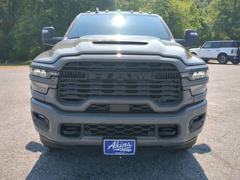 New 2026 RAM 2500 Tradesman AWD/4WD image 7