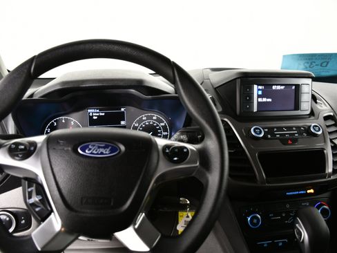 Used 2023 Ford Transit Connect XL image 16