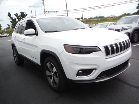 Used 2020 Jeep Cherokee Limited AWD/4WD image 7