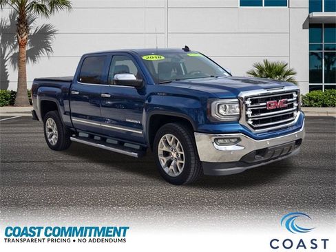Used 2018 GMC Sierra 1500 SLT w/ SLT Premium Package image 3
