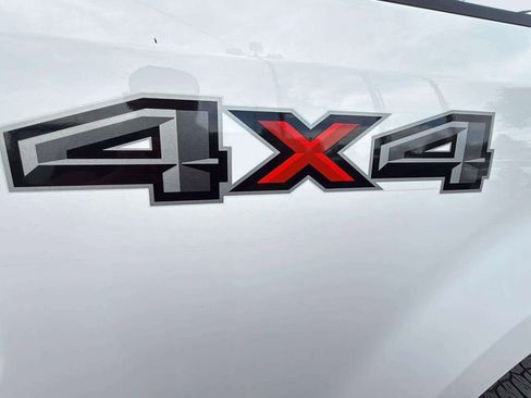 Used 2020 Ford F250 XL w/ Power Equipment Group AWD/4WD image 21