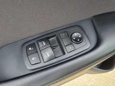 Certified 2019 Dodge Challenger R/T image 15