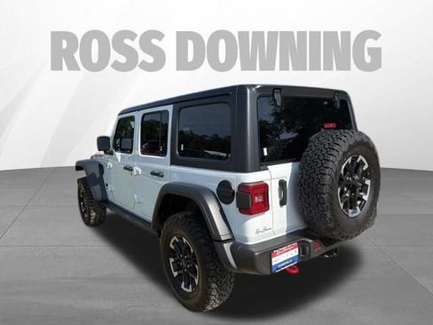 Used 2024 Jeep Wrangler Unlimited Rubicon w/ Technology Group AWD/4WD image 6