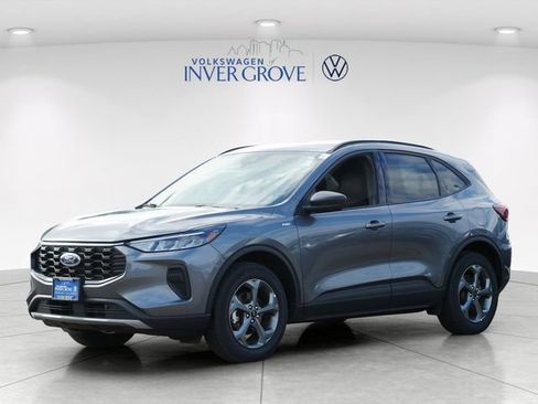 Used 2025 Ford Escape ST-Line AWD/4WD image 3