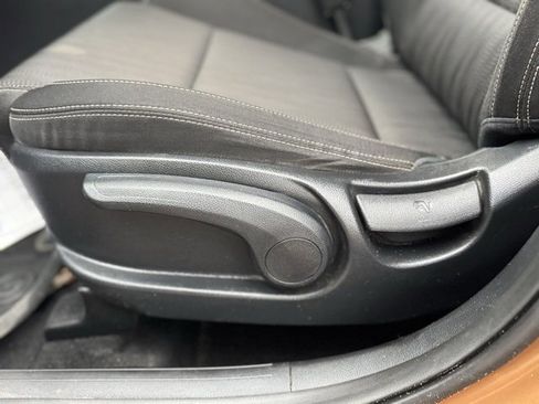 Used 2021 Kia Sportage LX image 10