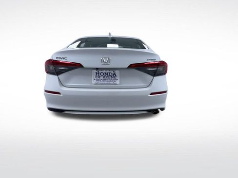 Used 2023 Honda Civic Sport image 7