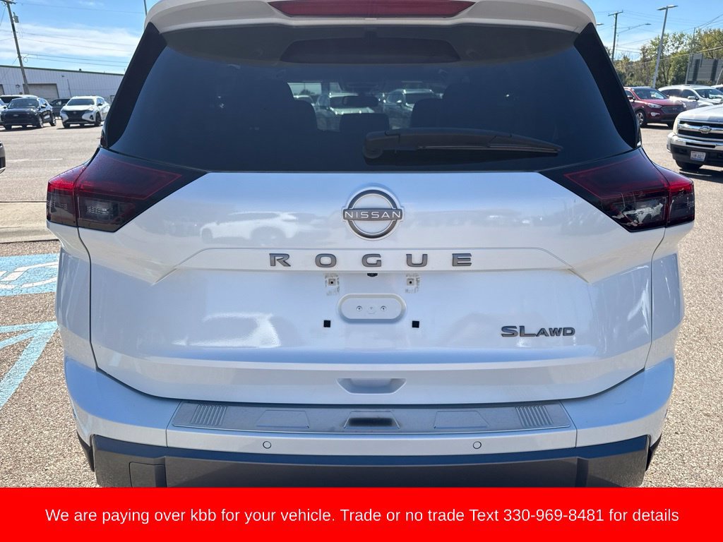 Used 2024 Nissan Rogue SL w/ SL Premium Package AWD/4WD image 6