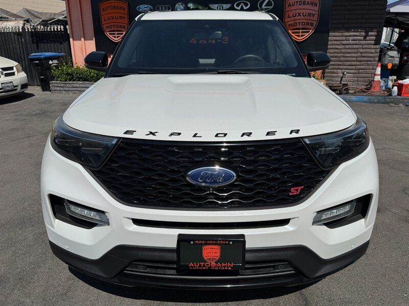 Used 2020 Ford Explorer ST w/ ST Street Pack AWD/4WD image 2