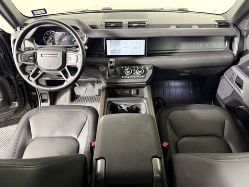 Used 2023 Land Rover Defender 110 X-Dynamic SE image 15