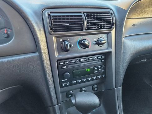 Used 2002 Ford Mustang GT image 13