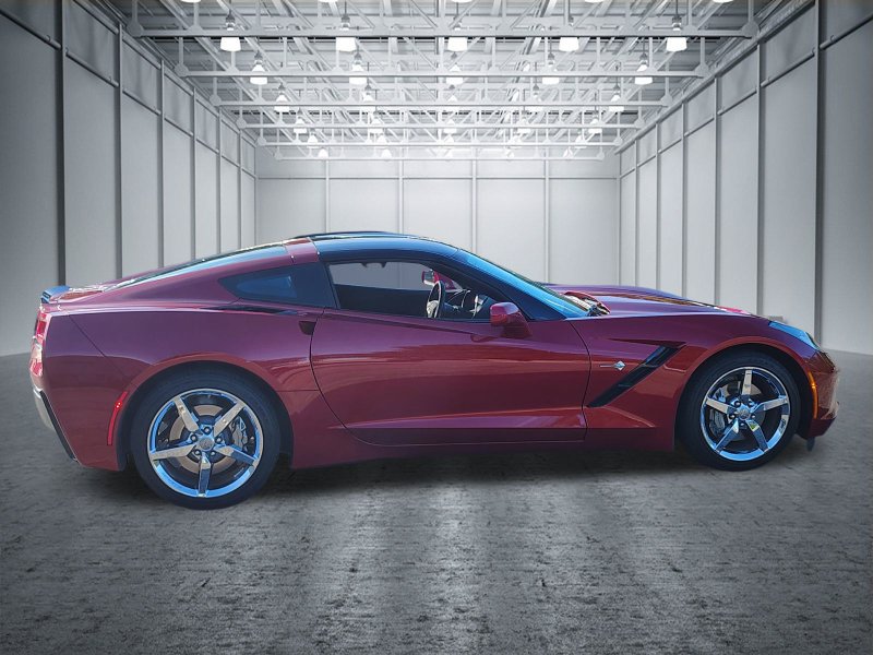Used 2015 Chevrolet Corvette Stingray Coupe w/ 2LT Preferred Equipment Group RWD image 5