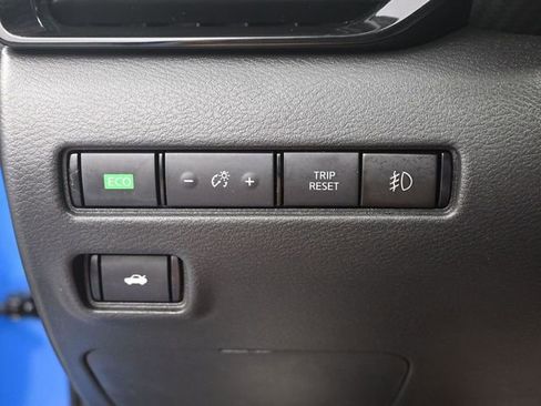 Used 2022 Nissan Sentra SV w/ All-Weather Package image 14