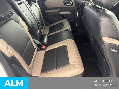 Used 2022 Ford Bronco Wildtrak AWD/4WD image 19