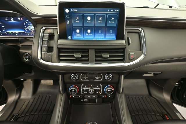 Used 2022 Chevrolet Suburban Z71 w/ Off-Road Capability Package AWD/4WD image 27