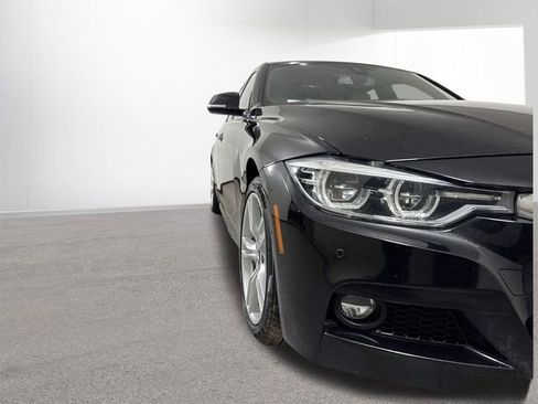 Used 2017 BMW 330i xDrive Sedan image 28