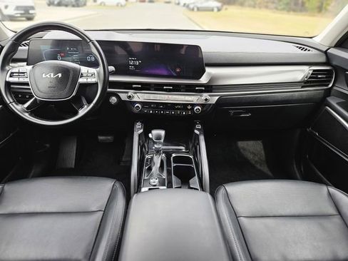Used 2025 Kia Telluride S image 15