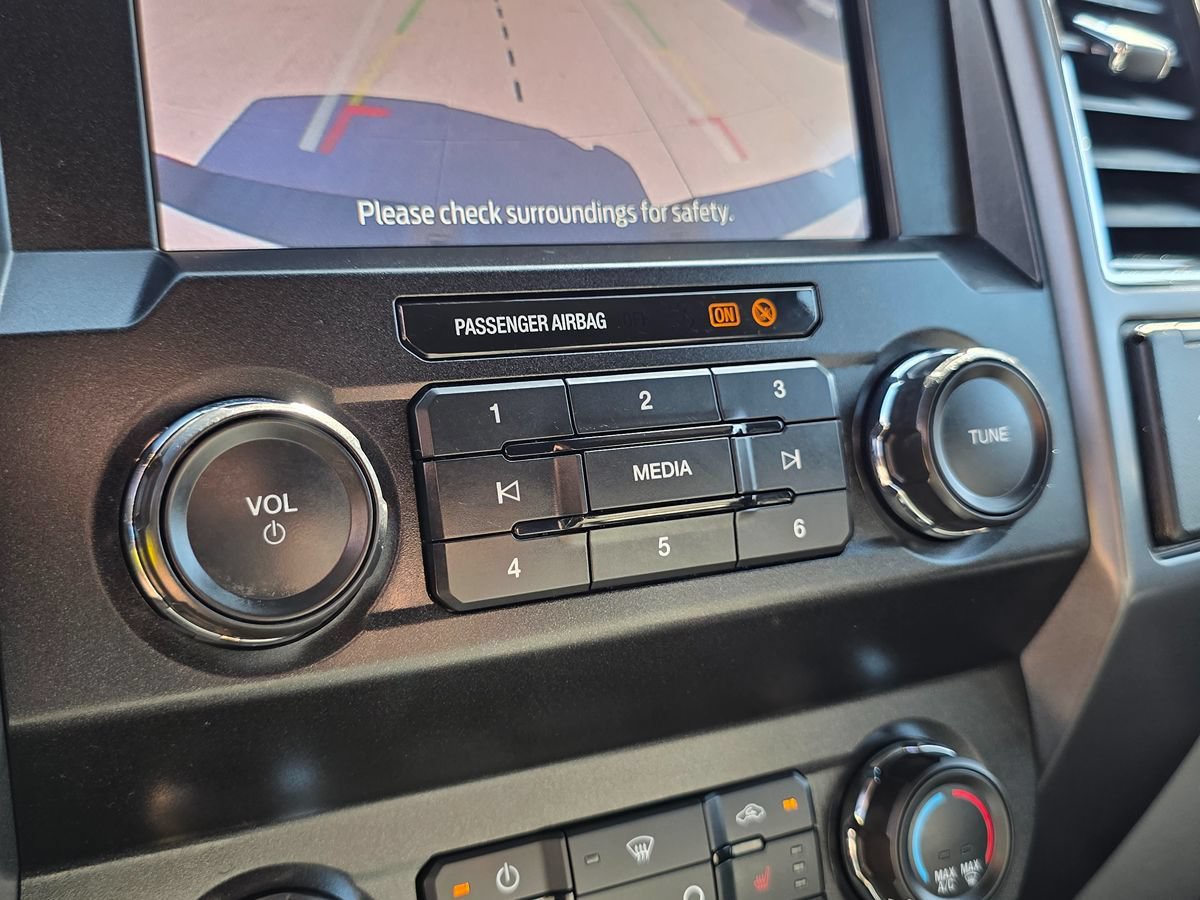 Used 2020 Ford F250 XLT w/ XLT Premium Package AWD/4WD image 38