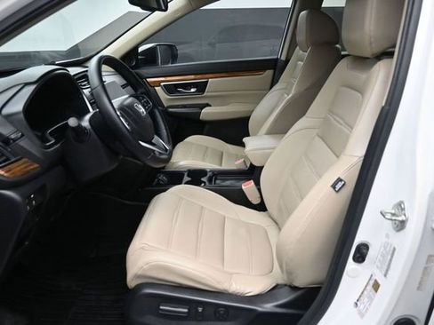 Used 2018 Honda CR-V Touring image 21