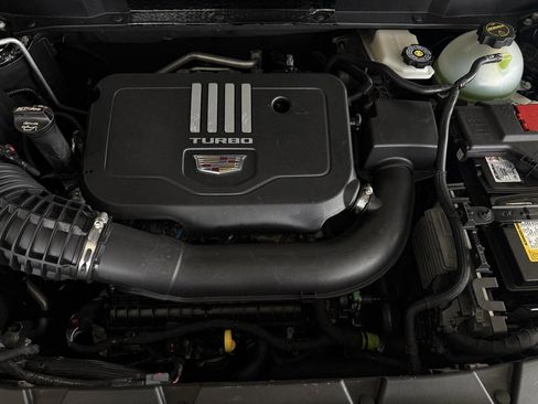 Used 2025 Cadillac XT5 Premium Luxury w/ LPO, Floor Liner Package AWD/4WD image 21