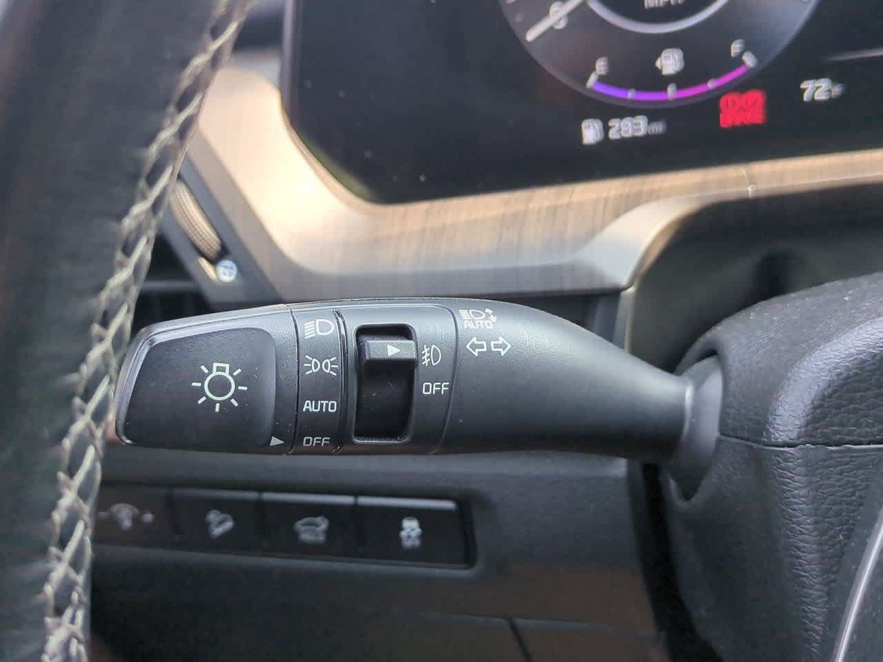 Used 2023 Kia Telluride SX Prestige AWD/4WD image 29