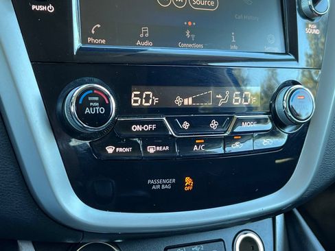 Used 2020 Nissan Murano SV AWD/4WD image 21