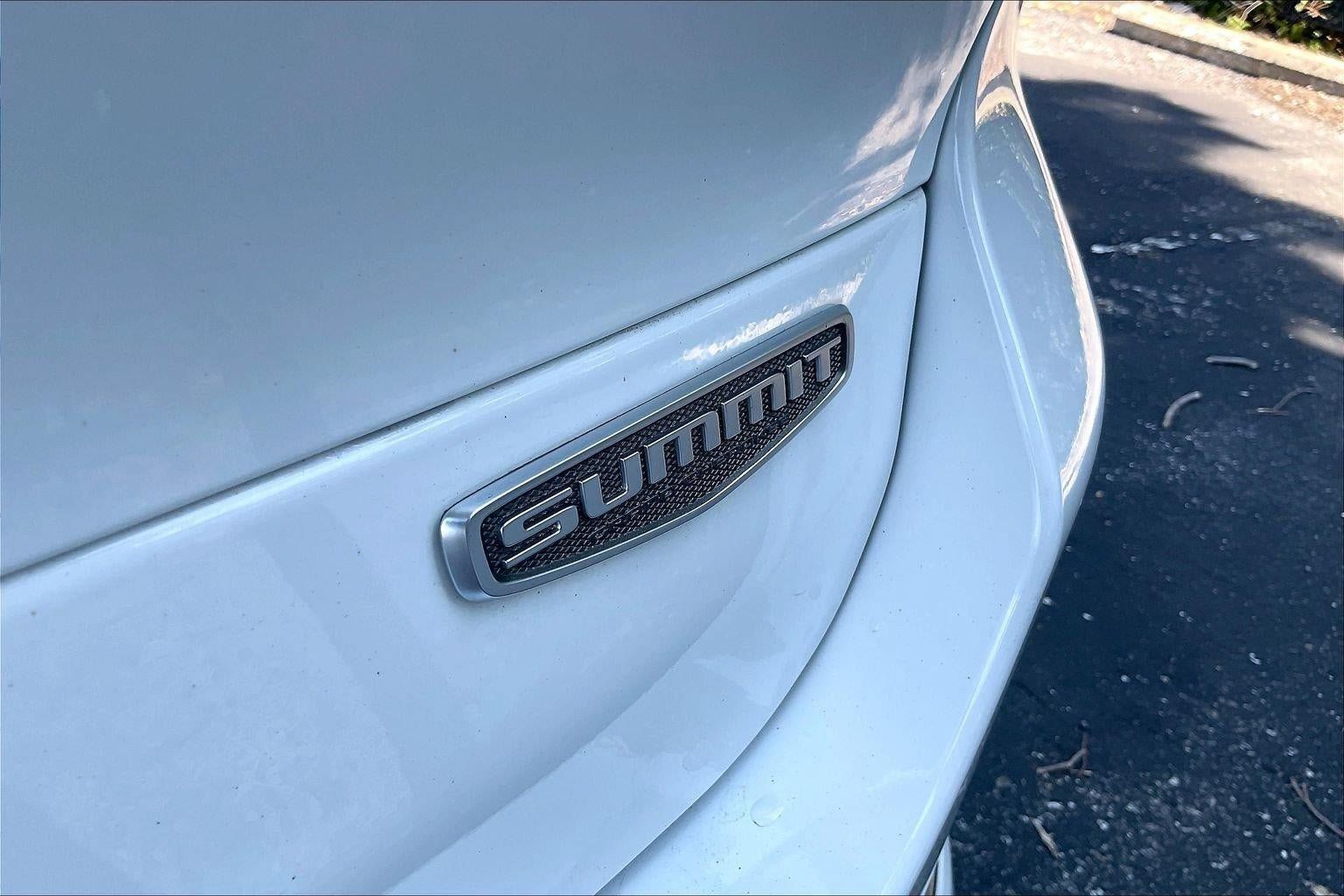 Used 2021 Jeep Grand Cherokee L Summit AWD/4WD image 8