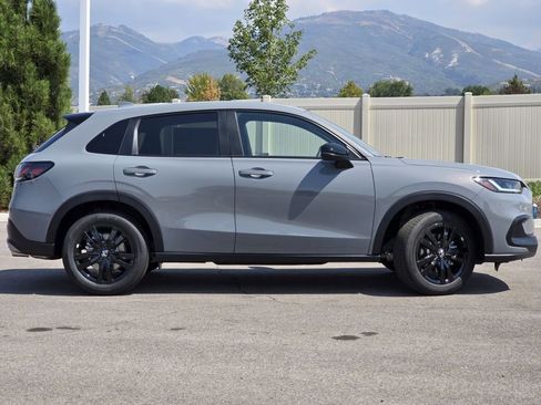 New 2026 Honda HR-V Sport image 10