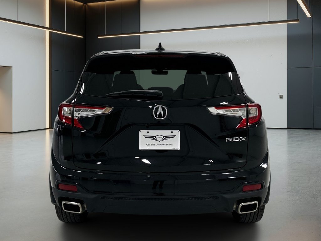 Used 2023 Acura RDX w/ Technology Package FWD image 5