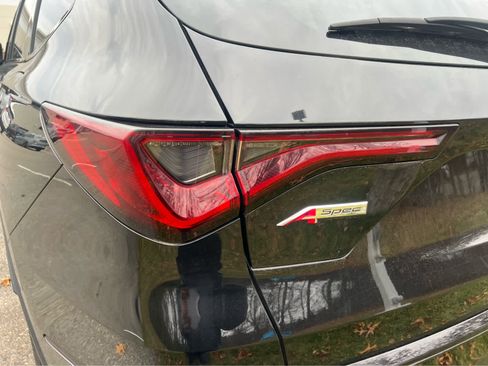 Used 2023 Acura MDX A-Spec image 7