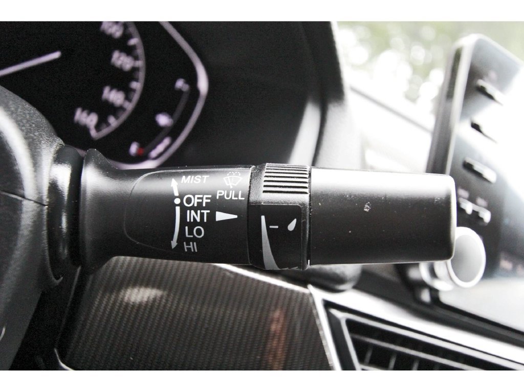 Used 2018 Honda Accord Sport image 18
