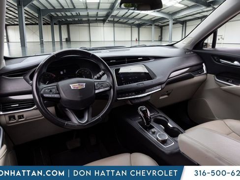 Used 2020 Cadillac XT4 Premium Luxury FWD image 15