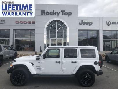 New 2023 Jeep Wrangler Unlimited Sahara w/ Cold Weather Group