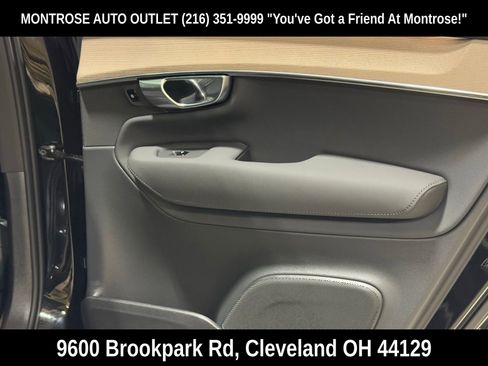 New 2026 Volvo XC90 B6 Plus w/ Protection Package Premier image 43