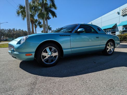 Used 2002 Ford Thunderbird image 8