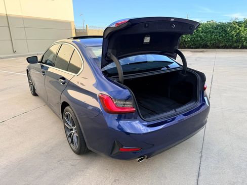 Used 2020 BMW 330i Sedan w/ Convenience Package image 15