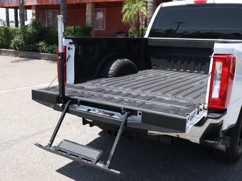 Used 2023 Ford F350 XL w/ XL Driver Assist Package AWD/4WD image 9