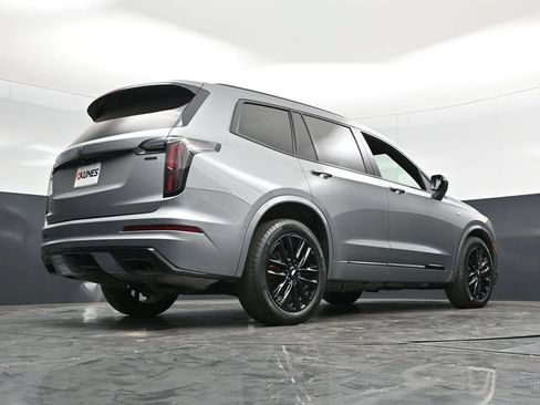 Used 2024 Cadillac XT6 Sport w/ LPO, Onyx Lite Package AWD/4WD image 57