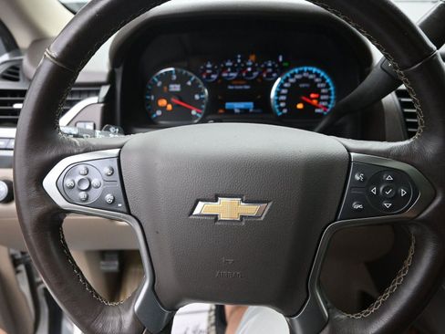 Used 2017 Chevrolet Suburban Premier image 26